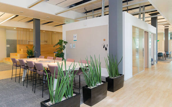 Geneva exterior campus