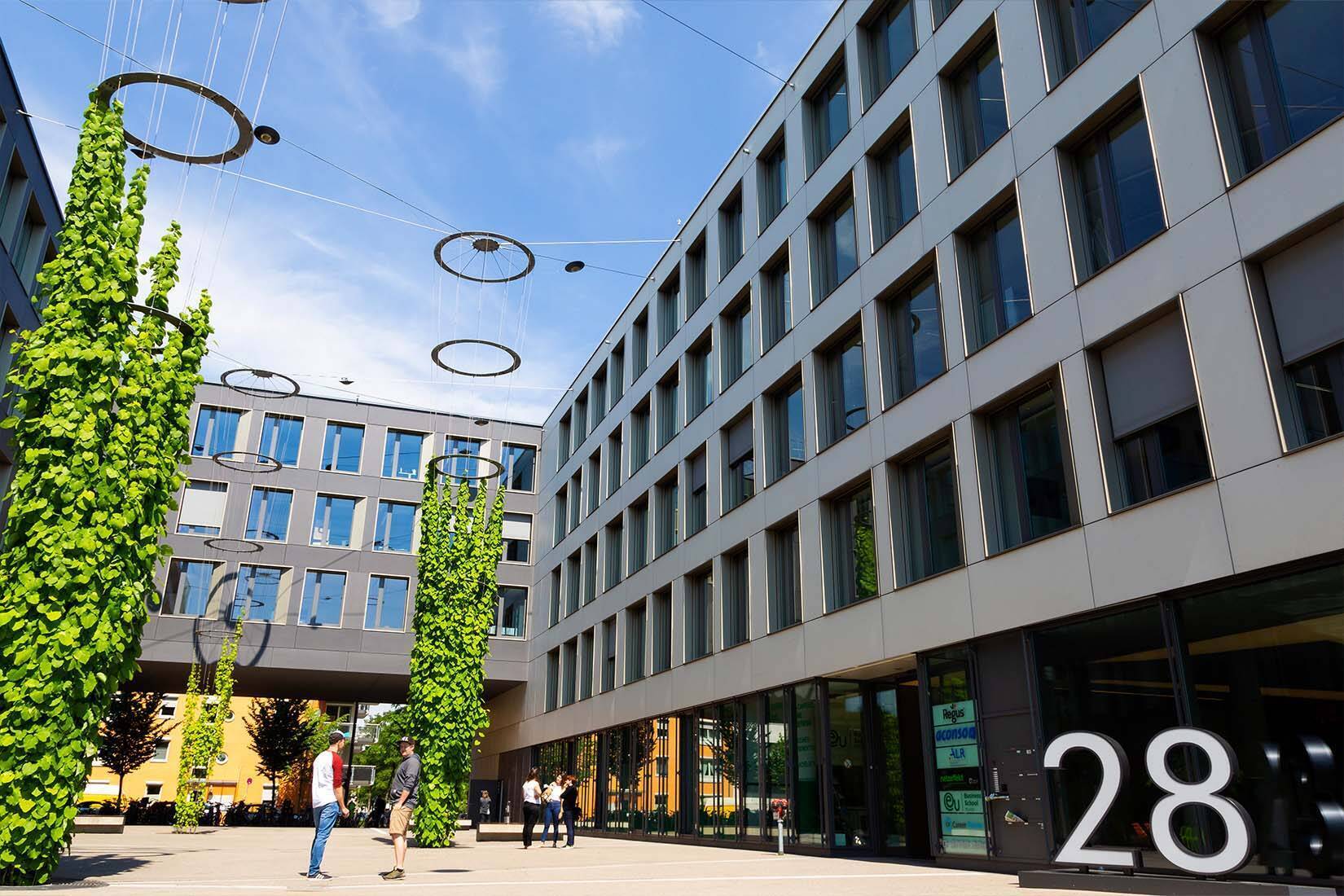 Why study at EU Munich