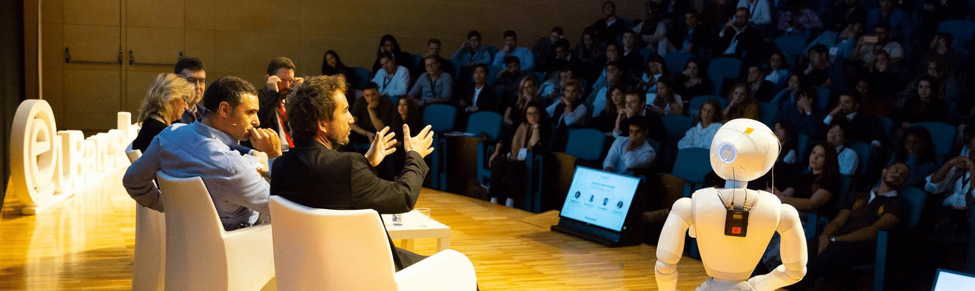 Learning from leaders